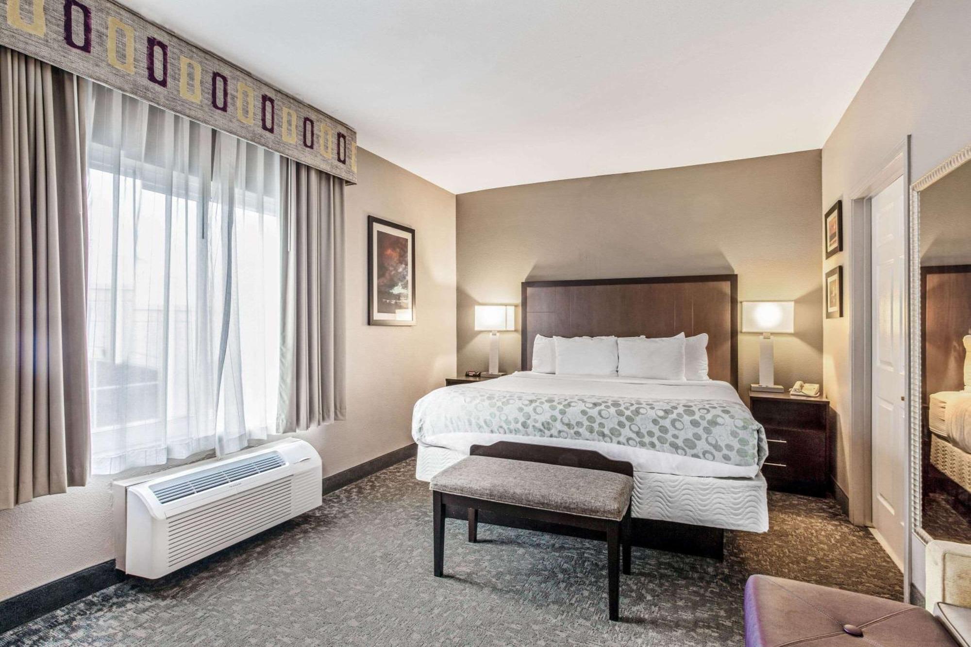 La Quinta By Wyndham Biloxi Hotel Ruang foto